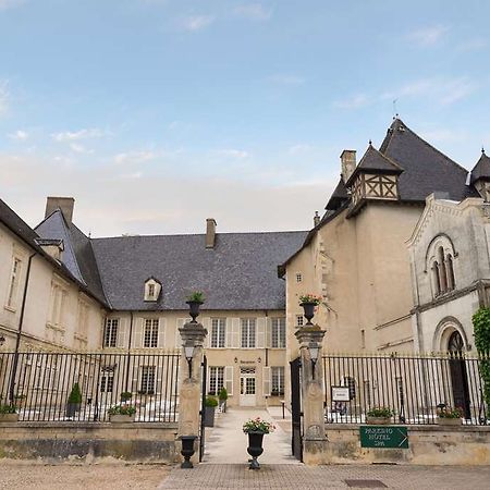 Og Chateau De Pizay Hotell Saint-Jean-dʼArdières Exteriör bild